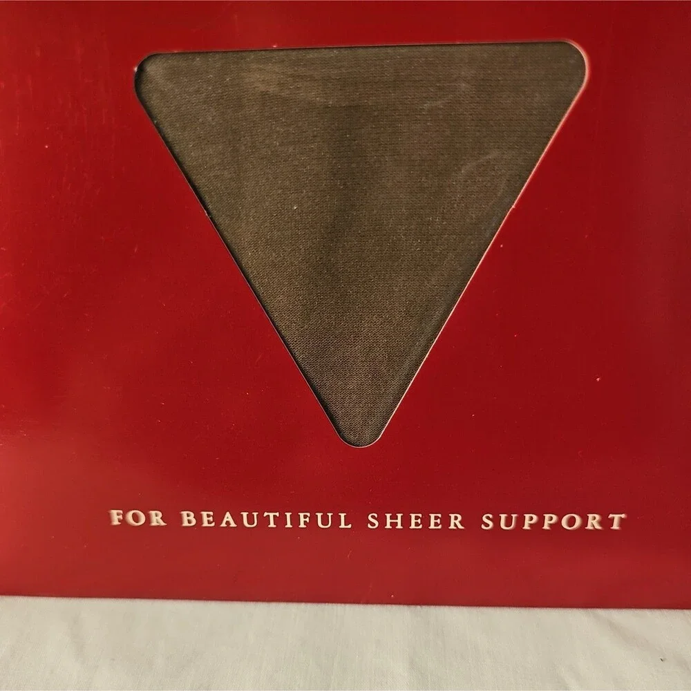 Vintage Hanes Alive Full Support Control Top Reinforced Toe Size F Barely There